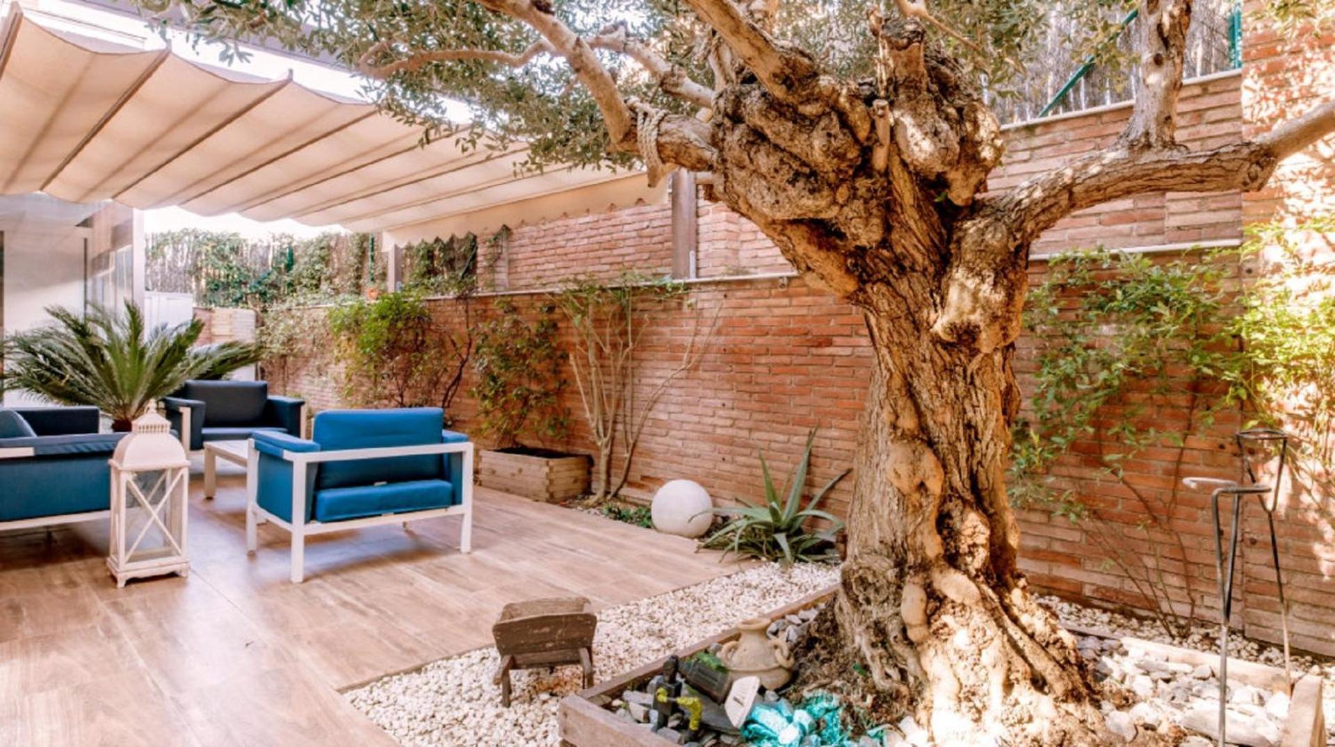 Bonito Duplex Con Piscina En Barcelona&Playa Apartment Tiana Bagian luar foto