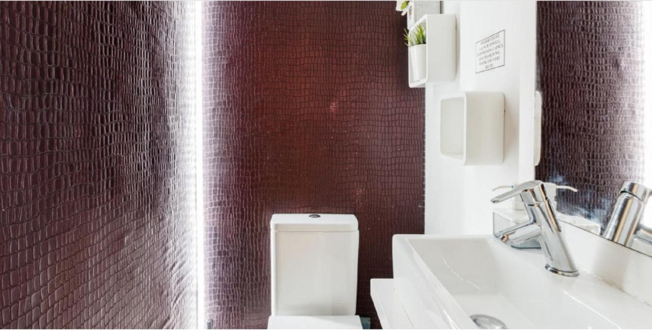 Bonito Duplex Con Piscina En Barcelona&Playa Apartment Tiana Bagian luar foto